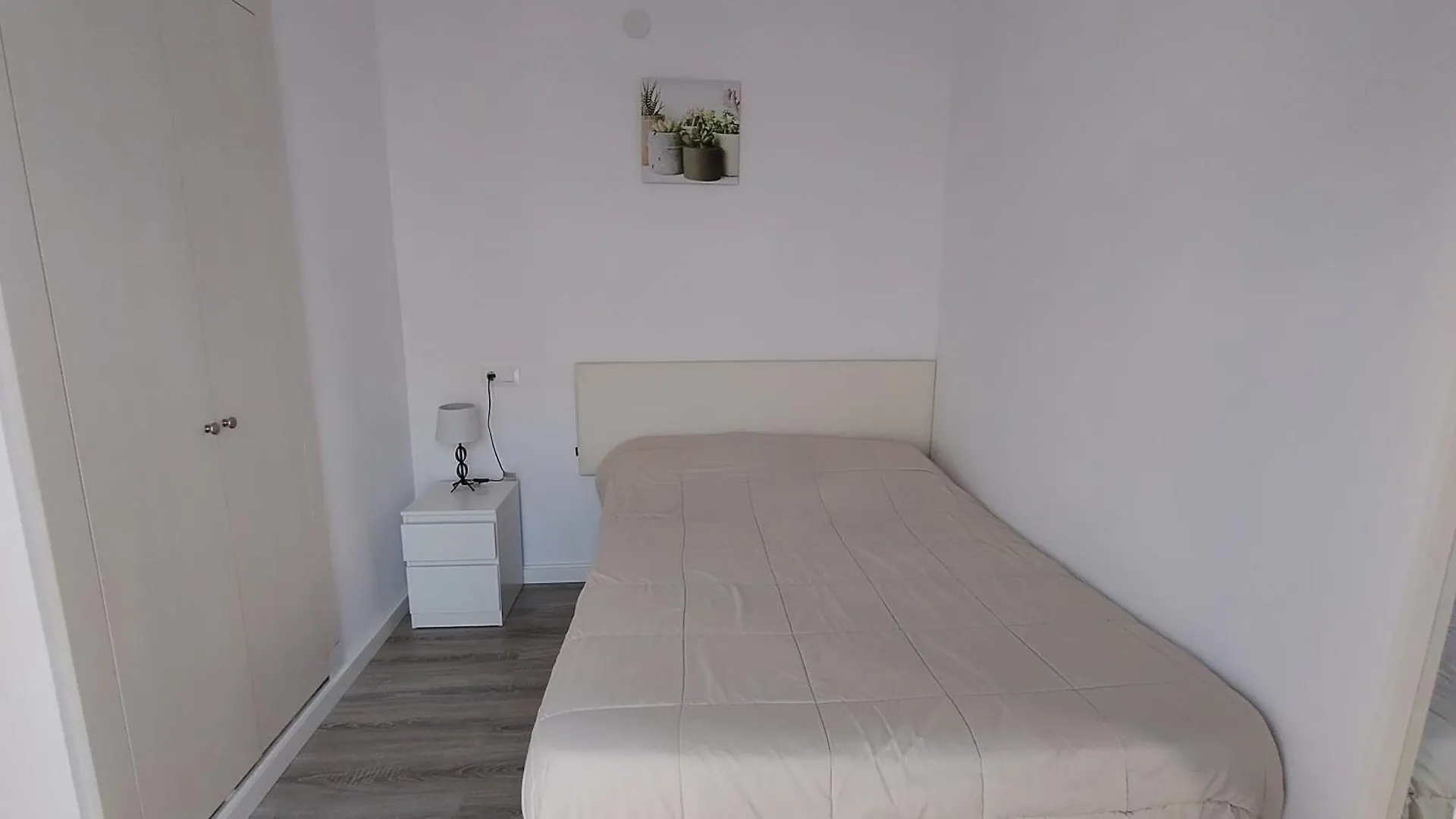 Apartment Rosesapparts Estudios & Parking Spain